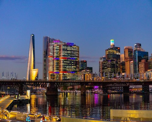 Australian urban night architecture